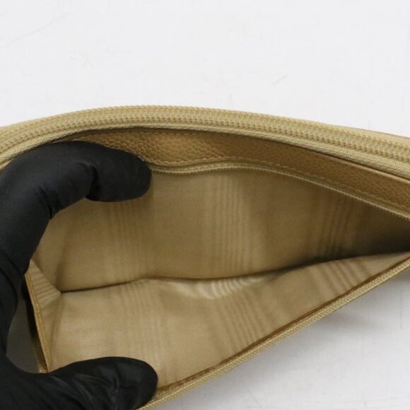 Chanel CC Logo Timeless Caviar Beige Leather Around Zip Around Wallet - Picture 14 of 14